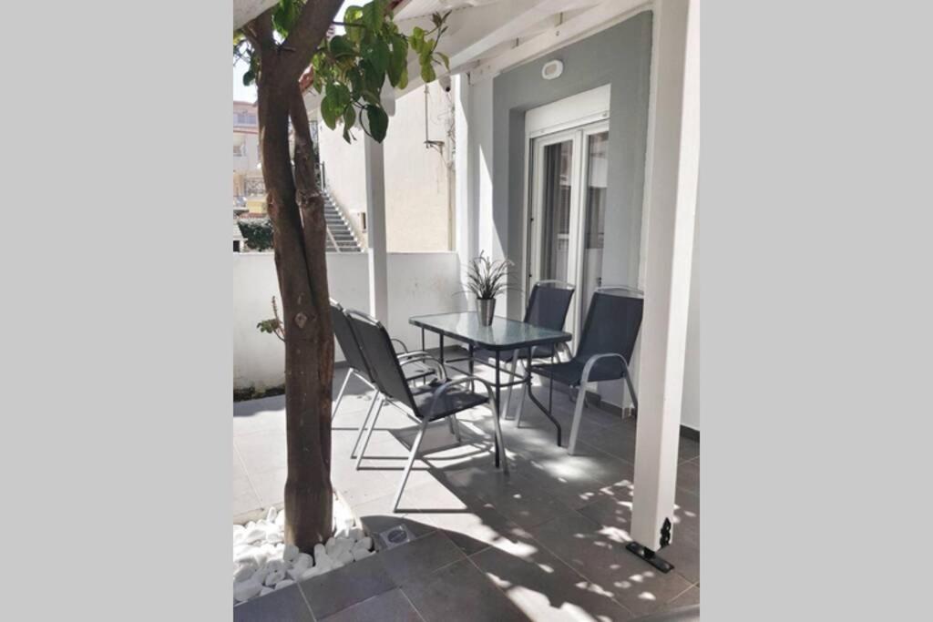 Polychrono New 2 Bedroom Apt. Just By The Sea! Екстер'єр фото